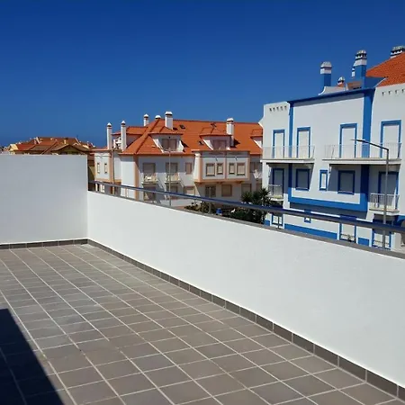 Saltykrab Surfhouse * Baleal